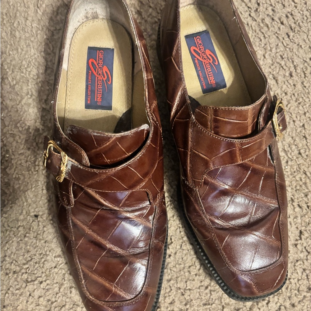 Giorgio Brutini Men's Crocodile Pattern Brown Loafers